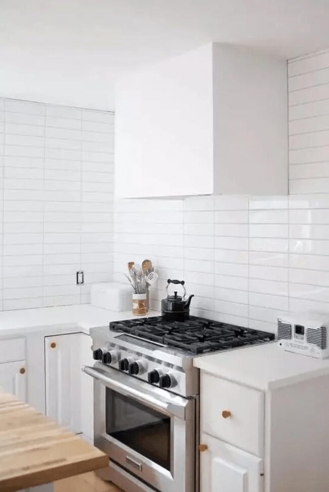 White Steel Kitchen Canvas