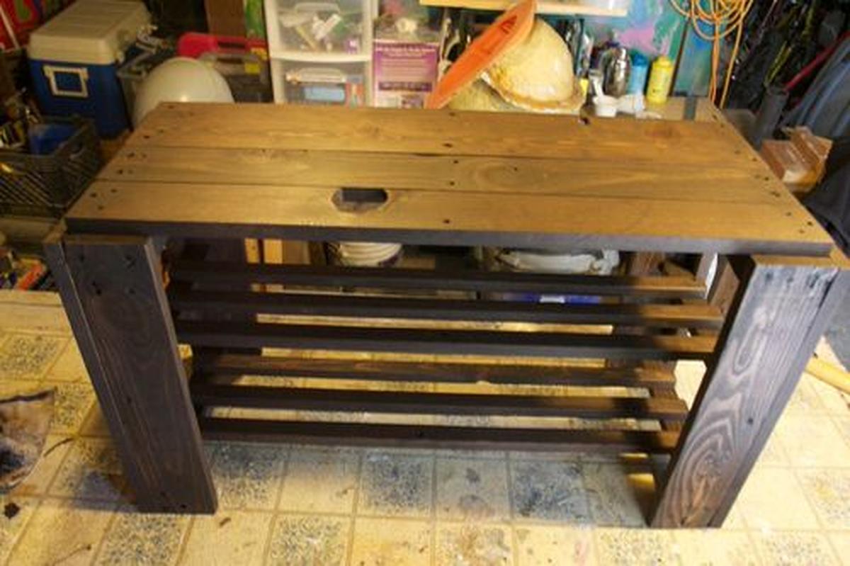 Pallet Shoe Rack Bench